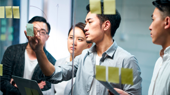 外資系企業に転職するために求められる英語力の目安とは? 外資系企業に転職するために求められる英語力の目安とは?